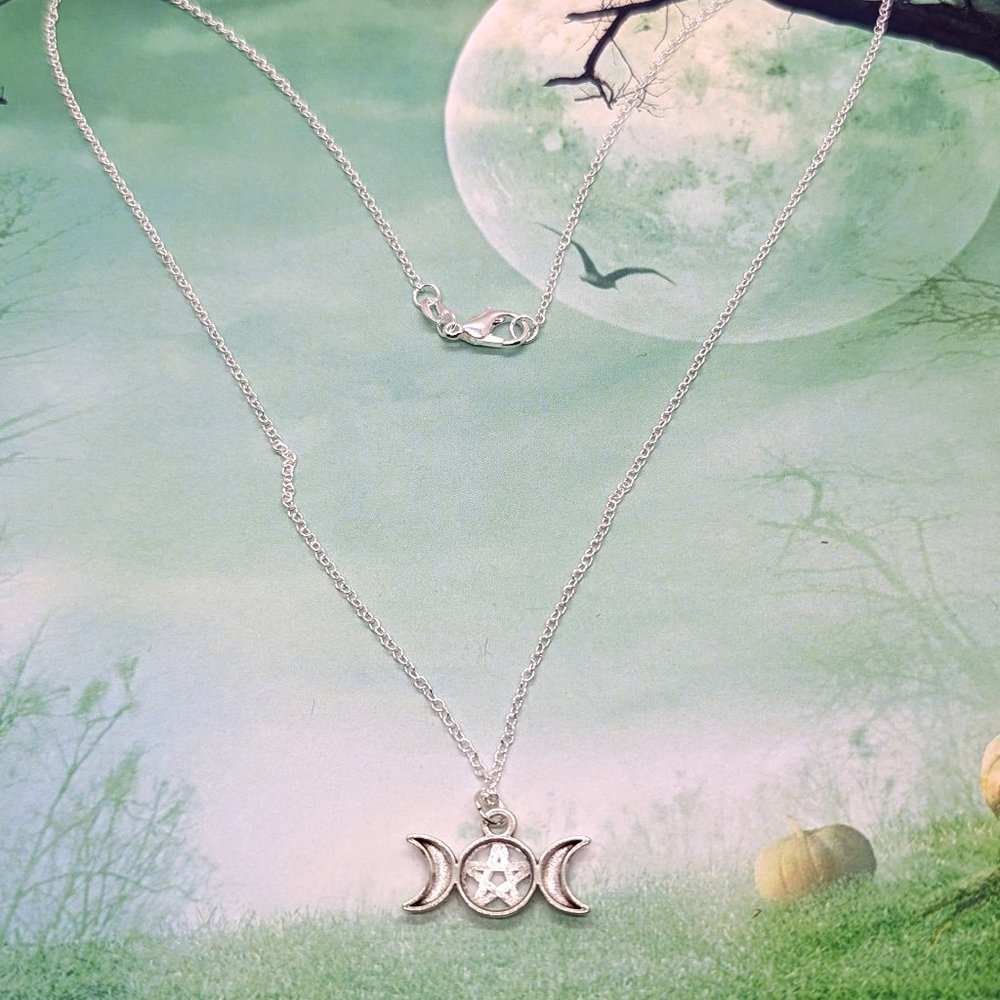 Silver Triple Goddess Moon Pentagram Wicca Necklace - Picture 3 of 3